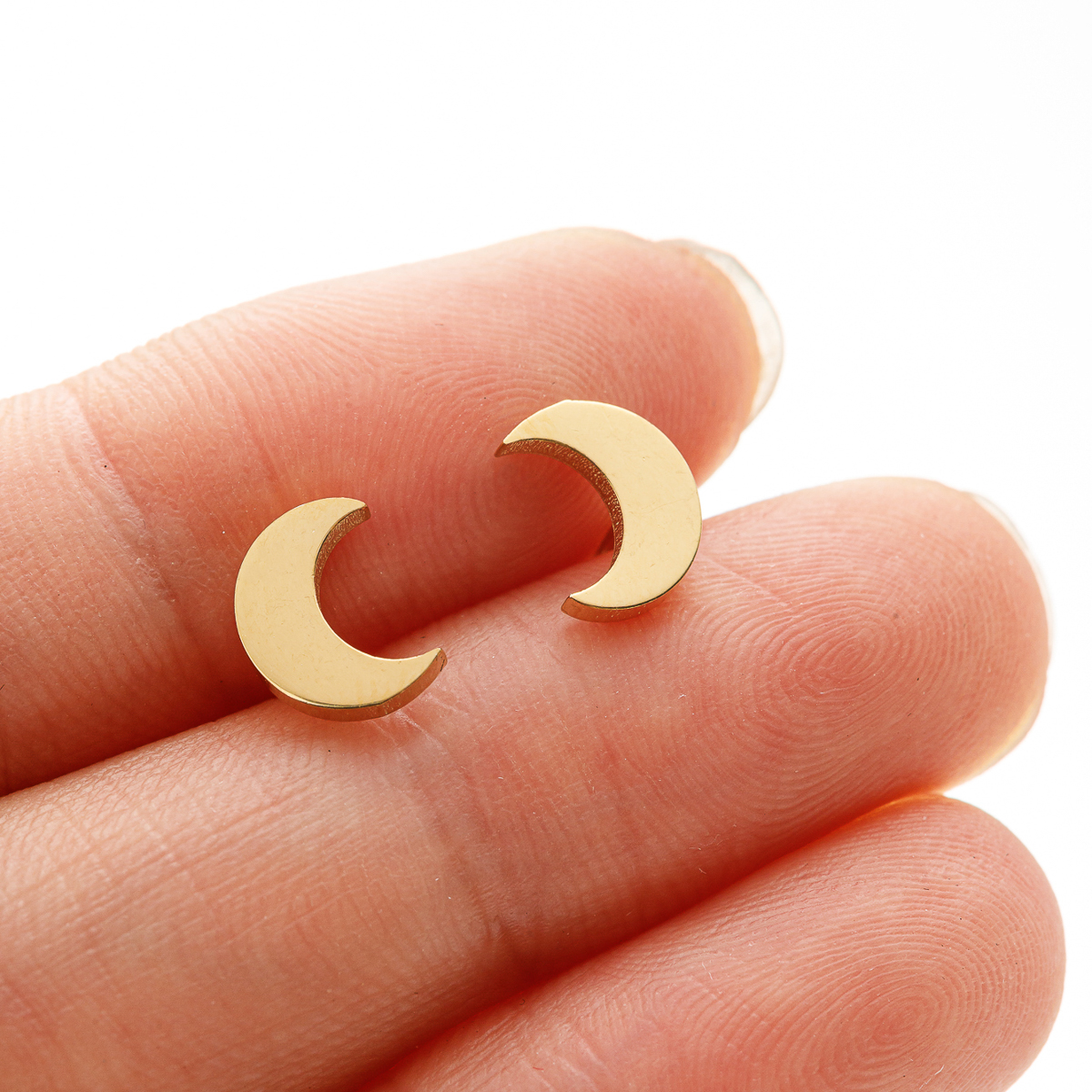 test_New Simple Stainless Steel Cut Geometric Simple Curved Moon Crescent Earrings For Women Versatile Ear Jewelry