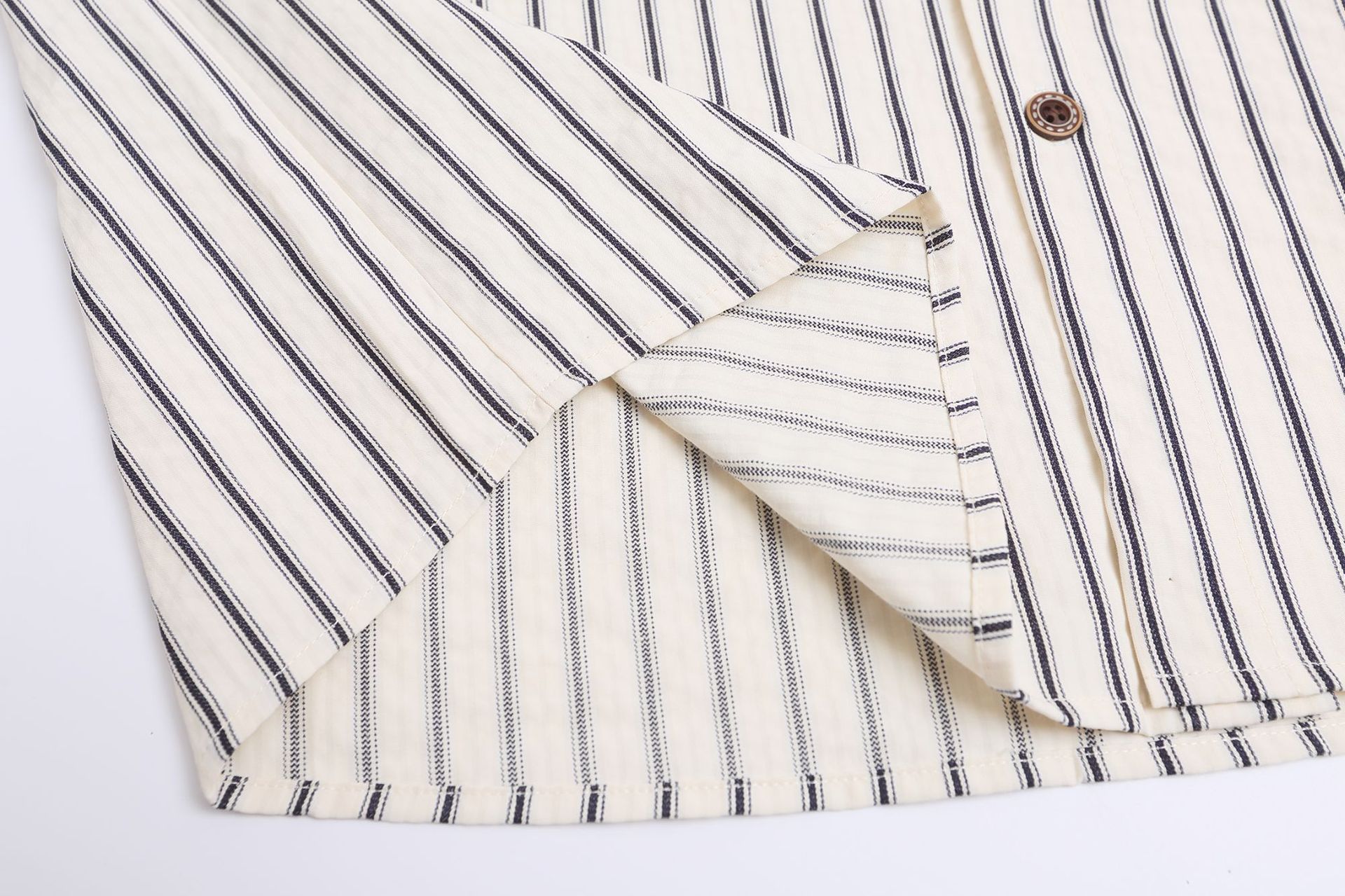test_Jiayiku Men’s  Summer Shirt New American Style Antique Fashion Brand Striped Baseball Shirt Short Sleeve For Men And Women