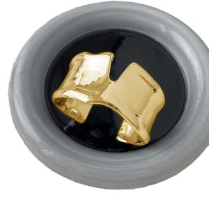 test_Exaggerated Novelty Irregular Alloy Wholesale Wide Bracelet Bangle