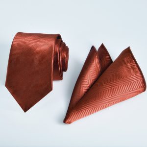 test_Men’s Business Solid Color Tie In Wine Red, Made Of Polyester, Perfect For Spring Season