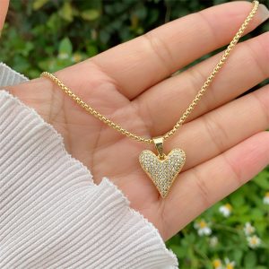 test_Retro Classic Style Letter Heart Shape Copper Inlay Zircon 18K Gold Plated Women’s Pendant Necklace